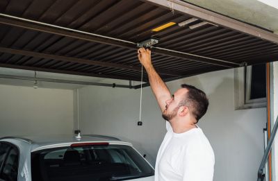 Garage Door Service in Fairfax, VA